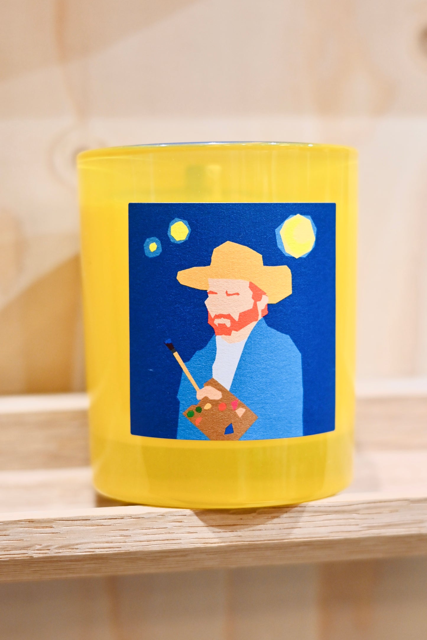 Nordic Blueberry Candle : Van Gogh